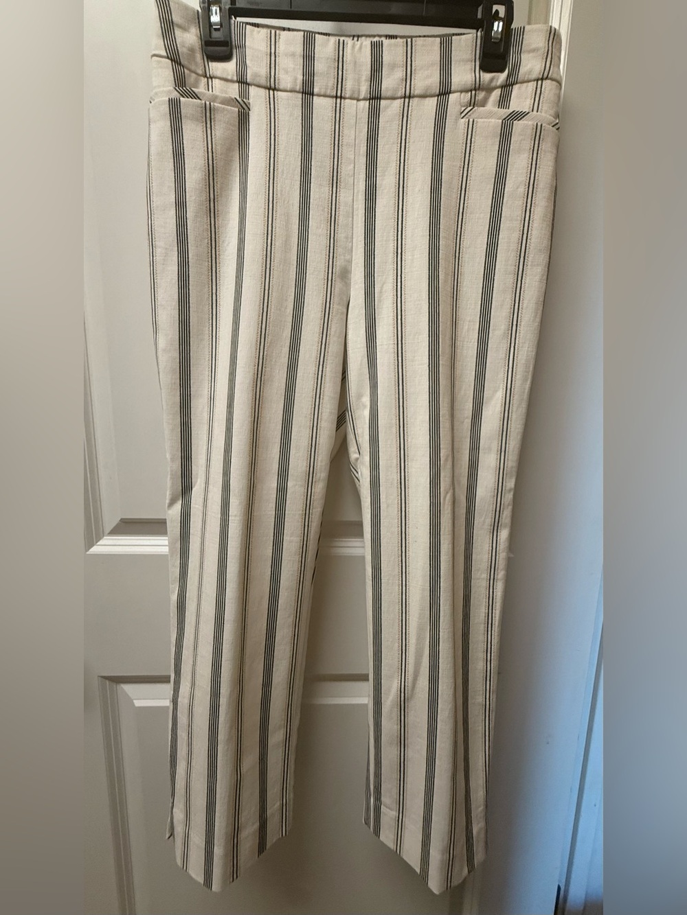 Chico’s Striped Ankle Pants Size 0.5 / US 6 Cream Black Tan